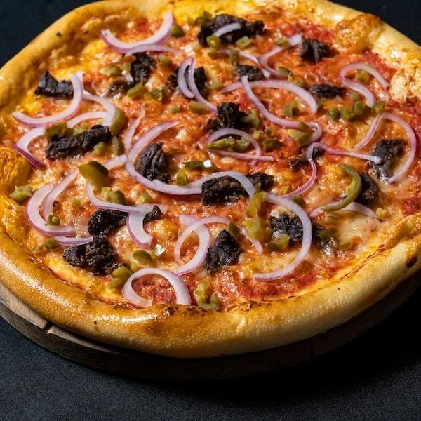 Meat pizza